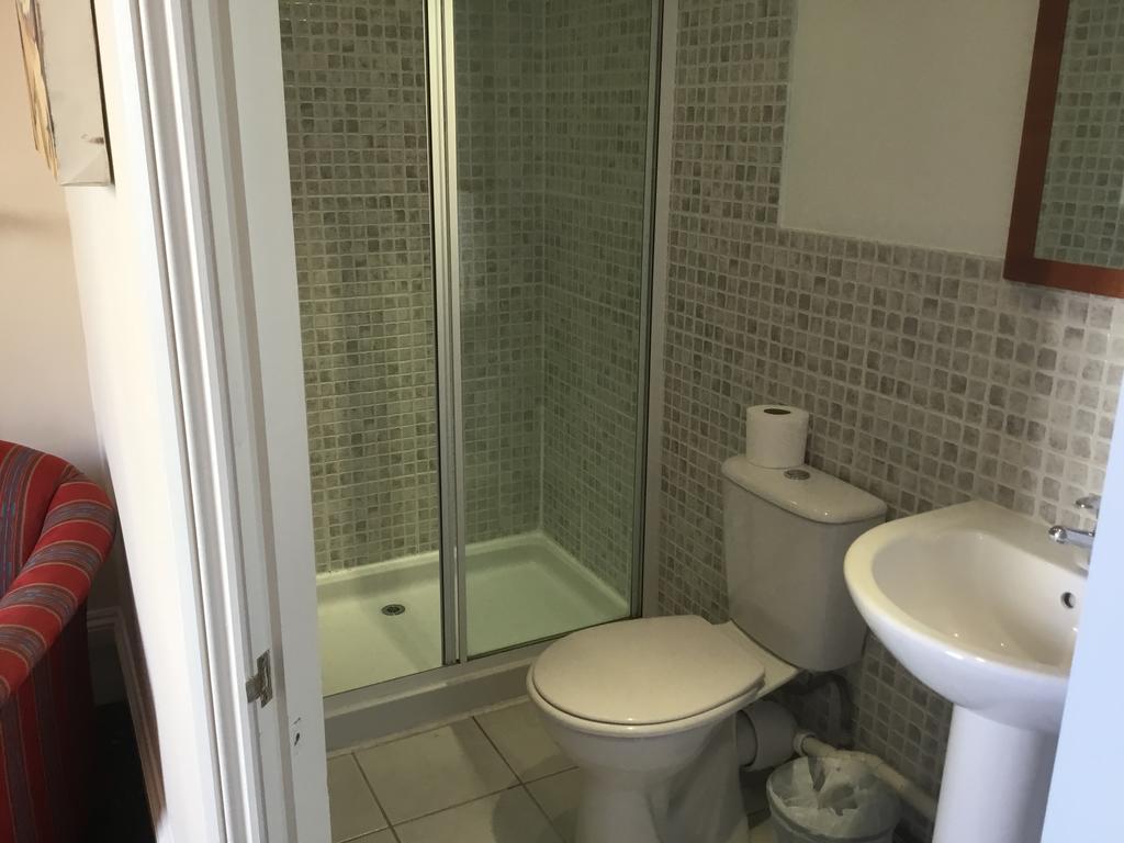 Sterling House Hotel Истборн Екстериор снимка